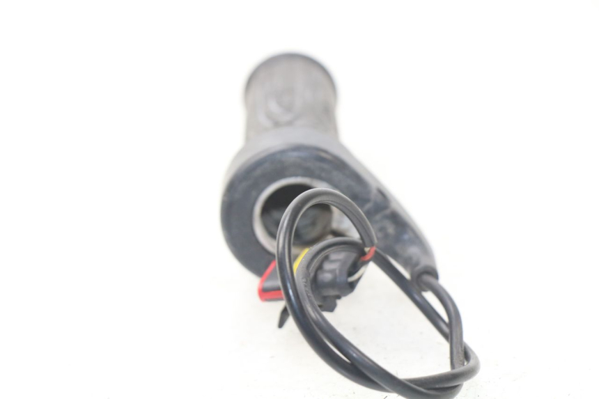 photo de ACELERADOR ERIDER CARGO 1 (2009 - 2018) - Detalle de la pieza