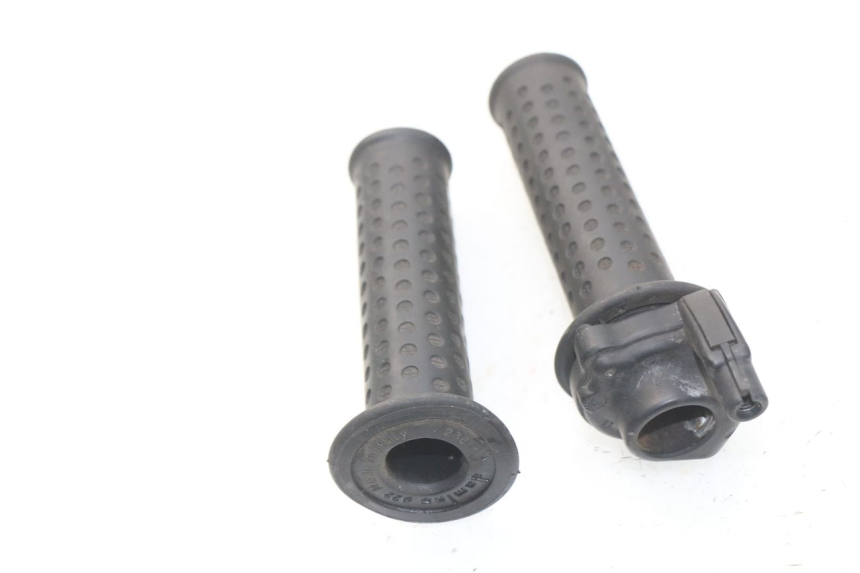 photo de ACELERADOR PIAGGIO CARNABY 125 (2007 - 2011) - Detalle de la pieza