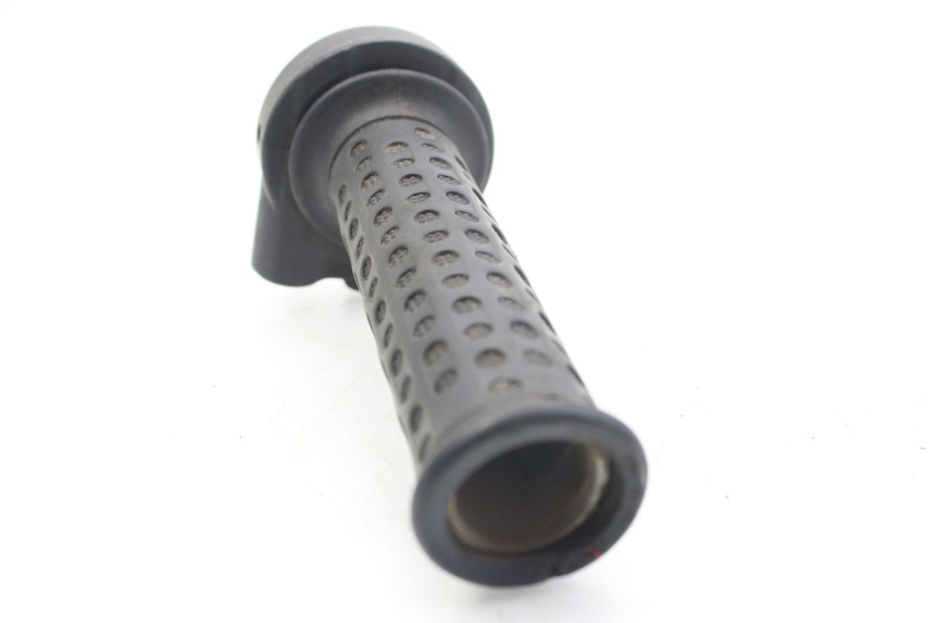 photo de PUñO DEL ACELERADOR SYM CITYCOM CITY COM 125 (2009 - 2014) - Detalle de la pieza