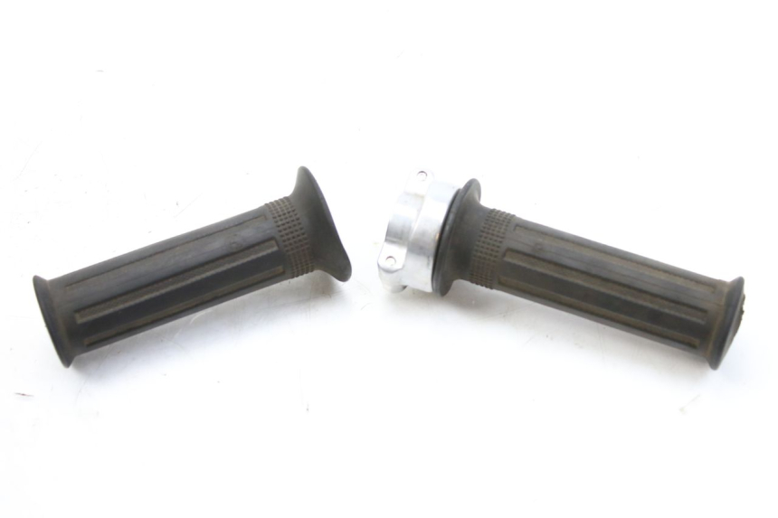 photo de MANGO DEL ACELERADOR SUZUKI CP 80 (1985 - 1996) - Primer plano técnico