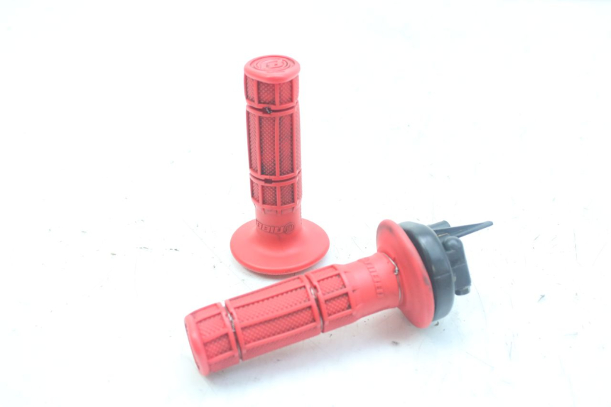 photo de PUñO DEL ACELERADOR HONDA CRF 250 (2010 - 2013) - Vista principal