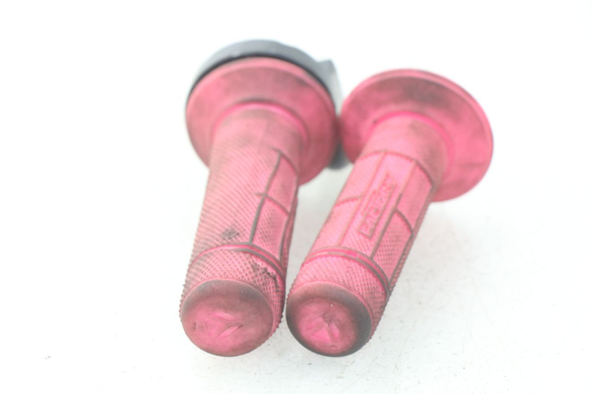 photo de PUñO DEL ACELERADOR CCR DIRT BIKE 125 - Otra perspectiva