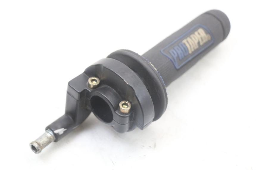 photo de PUñO DEL ACELERADOR LONCIN DIRT BIKE 125 - Zoom estado de uso