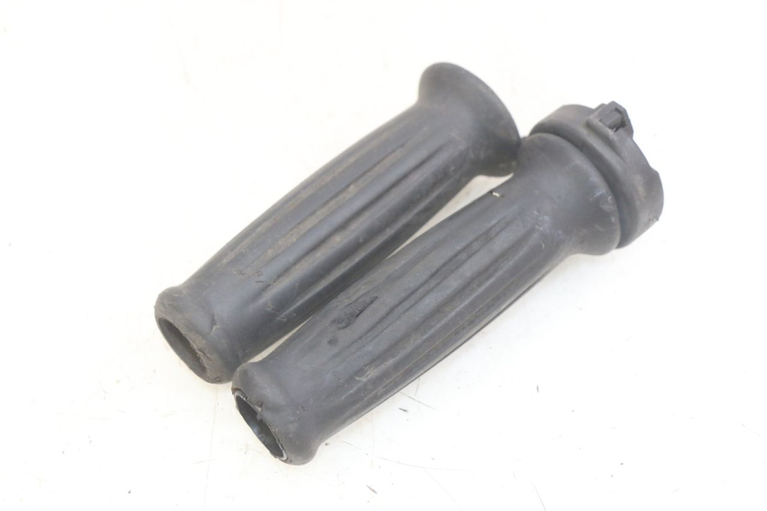 photo de PUñO DEL ACELERADOR PEUGEOT DJANGO 4T 50 (2014 - 2019) - Detalle de la pieza