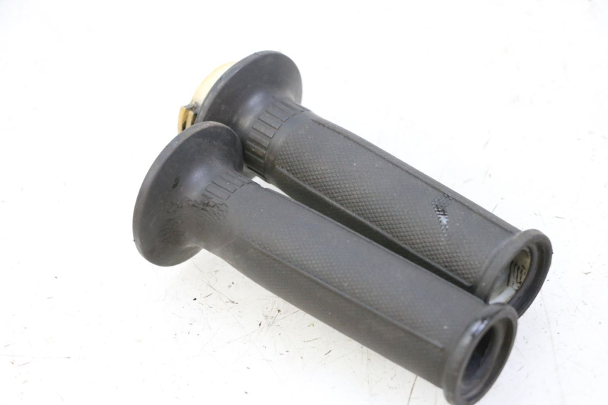 photo de ACELERADOR YAMAHA FJ 36Y 1100 (1984 - 1985) - Zoom estado de uso