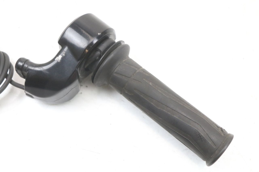 photo de PUñO DEL ACELERADOR YAMAHA FJR ABS 1300 (2006 - 2012) - Detalle de la pieza