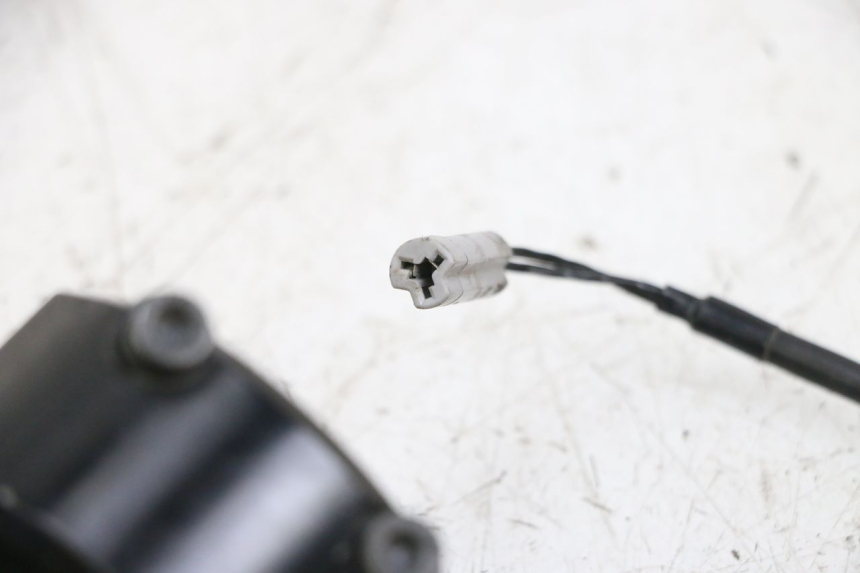 photo de PUñO DEL ACELERADOR YAMAHA FJR ABS 1300 (2006 - 2012) - Otra perspectiva