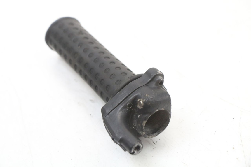 photo de PUñO DEL ACELERADOR PIAGGIO FLY 2T 50 (2004 - 2017) - Detalle de la pieza