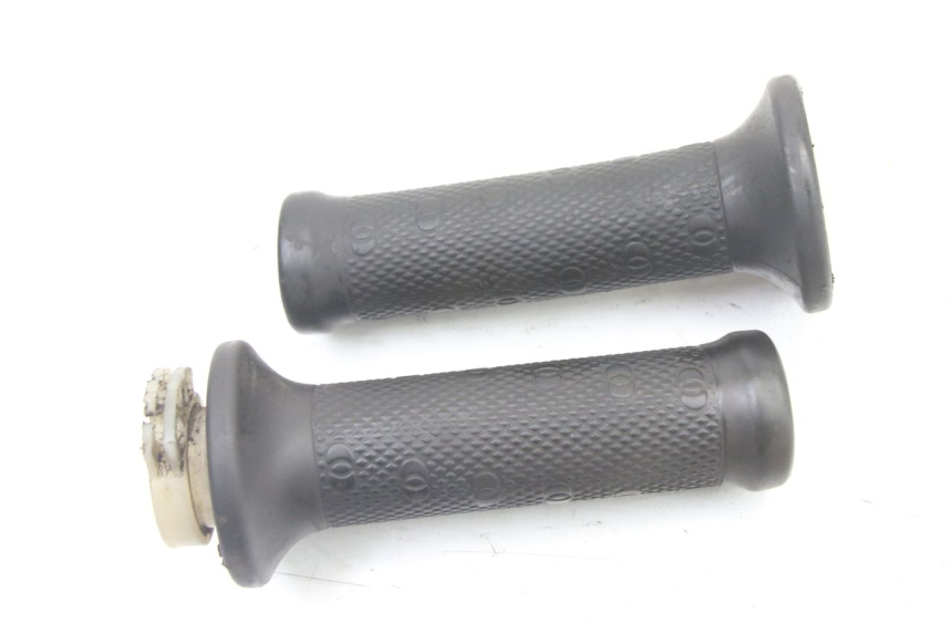 photo de ACELERADOR GILERA NEXUS 300 (2008 - 2013) - Vista principal