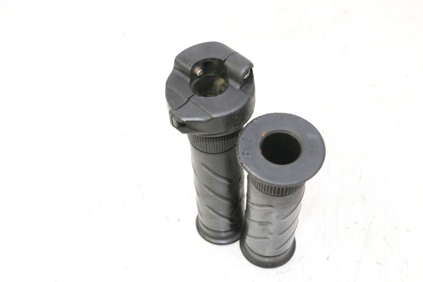 photo de ACELERADOR DAELIM HISTORY 125 (2001 - 2002) - Primer plano técnico