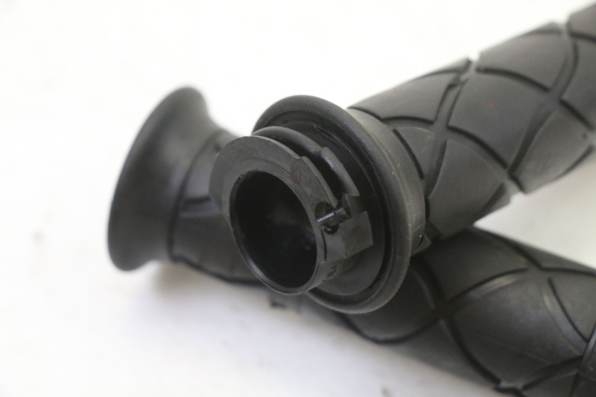 photo de ACELERADOR YAMAHA JOG R 50 (2004 - 2014) - Primer plano técnico