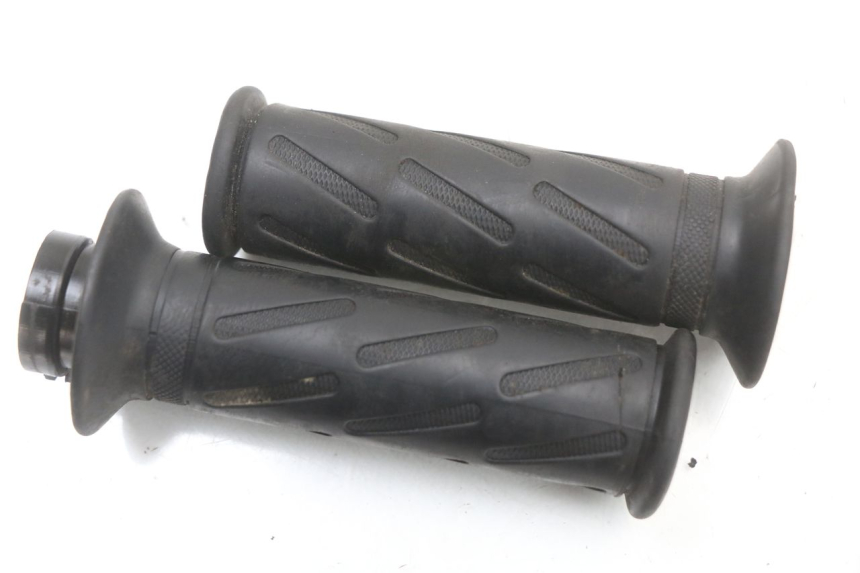 photo de ACELERADOR PEUGEOT KISBEE 4T 50 (2018 - 2022) - Vista general del producto