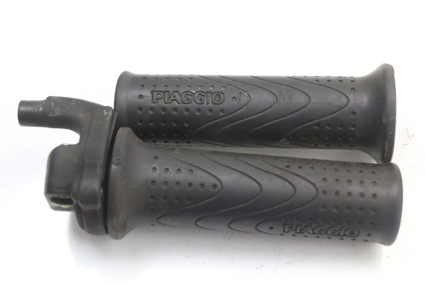 photo de ACELERADOR PIAGGIO LIBERTY 4T 50 (2018 - 2021) - Vista principal