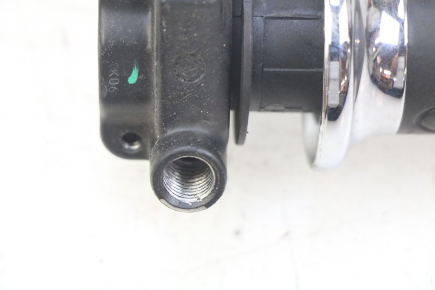 photo de PUñO DEL ACELERADOR PIAGGIO LIBERTY IGET 4T 50 (2015 - 2020) - Detalle de la pieza