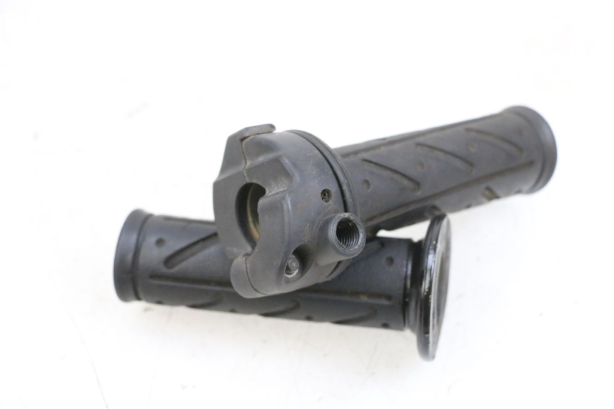 photo de MANGO DEL ACELERADOR KYMCO LIKE 125 (2009 - 2016) - Detalle de la pieza