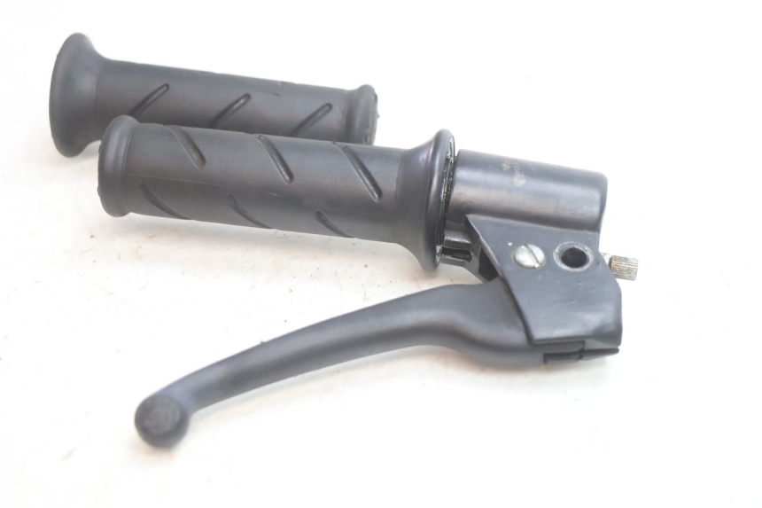 photo de ACELERADOR PEUGEOT LUDIX ONE 50 (2004 - 2013) - Otra perspectiva