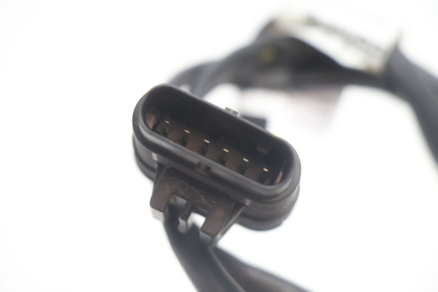 photo de ACELERADOR PIAGGIO MP3 HPE 530 (2022 - 2026) - Detalles de los puntos de fijación