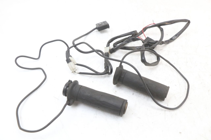 photo de PUñO DEL ACELERADOR PIAGGIO MP3 LT 400 (2007 - 2012) - Vista principal