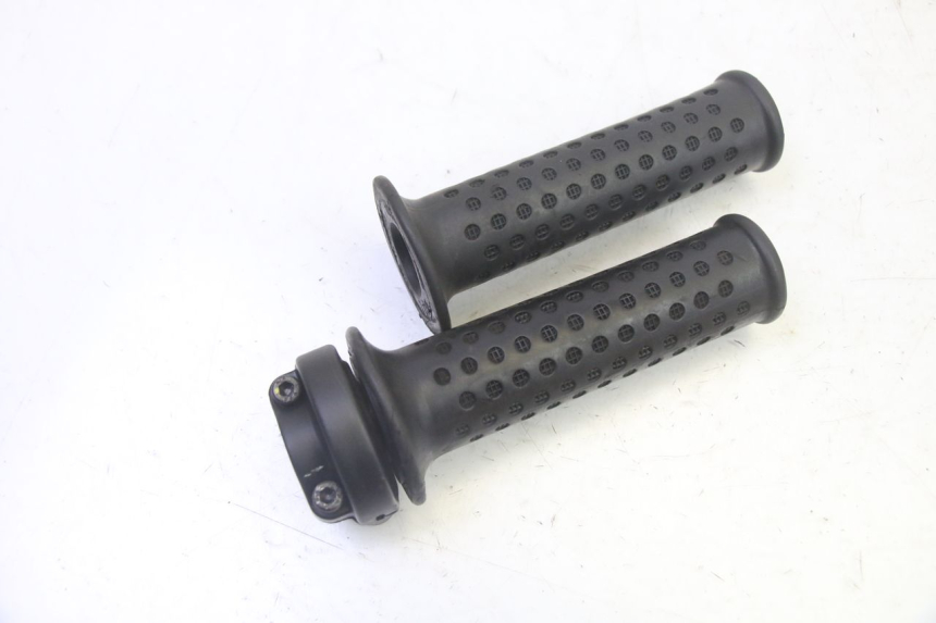 photo de ACELERADOR PIAGGIO MP3 LT 300 (2010 - 2016) - Detalle de la pieza