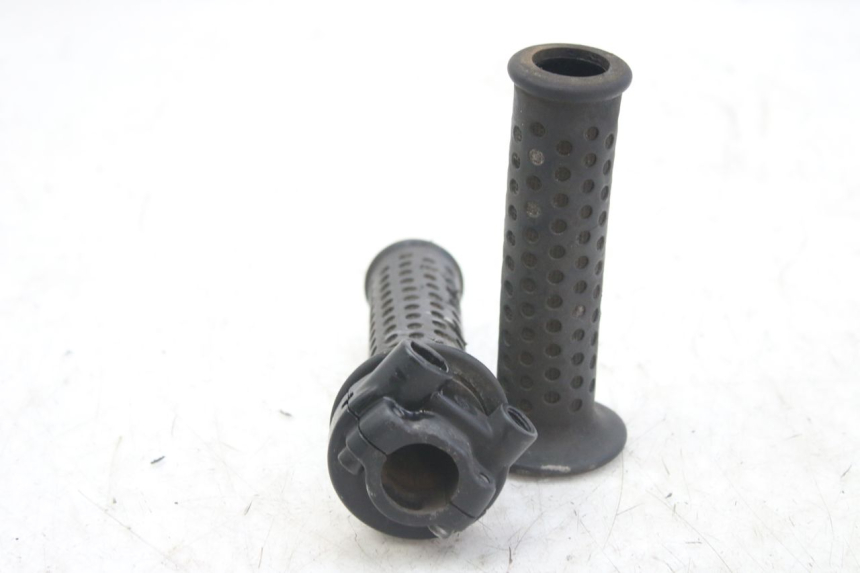 photo de PUñO DEL ACELERADOR PIAGGIO MP3 RL 250 (2006 - 2010) - Detalle de la pieza