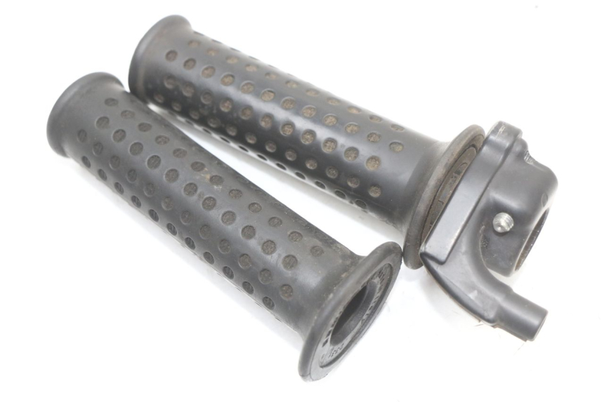 photo de PUñO DEL ACELERADOR PIAGGIO MP3 125 (2006 - 2014) - Zoom estado de uso