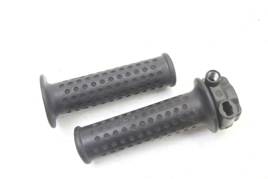 photo de ACELERADOR PIAGGIO MP3 500 (2011 - 2015) - Otra perspectiva