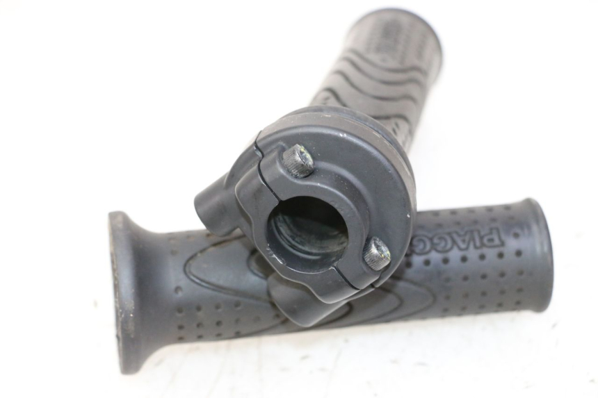 photo de ACELERADOR PIAGGIO MP3 500 (2011 - 2015) - Detalle de la pieza
