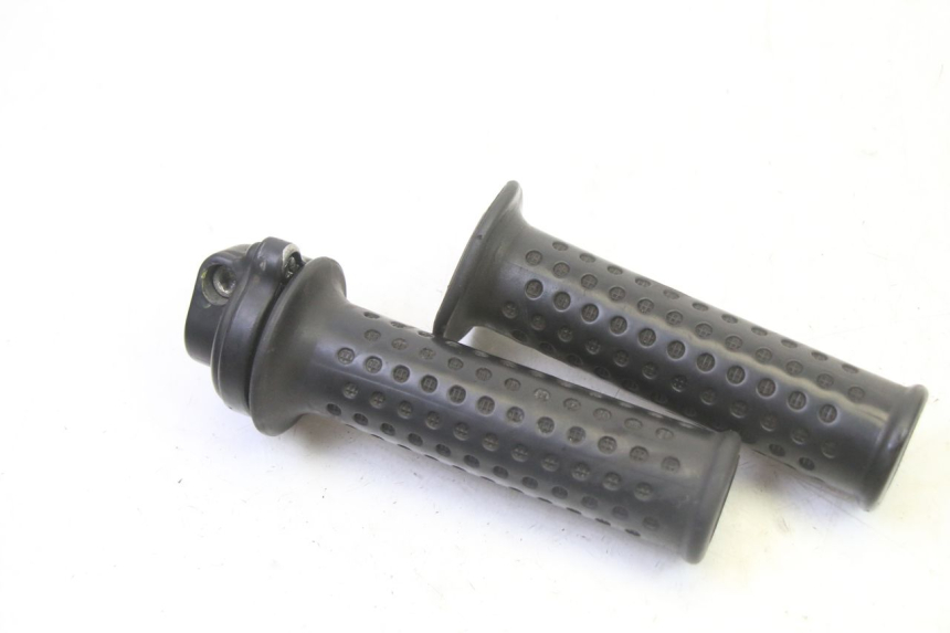 photo de PUñO DEL ACELERADOR PIAGGIO MP3 125 (2006 - 2014) - Detalle de la pieza