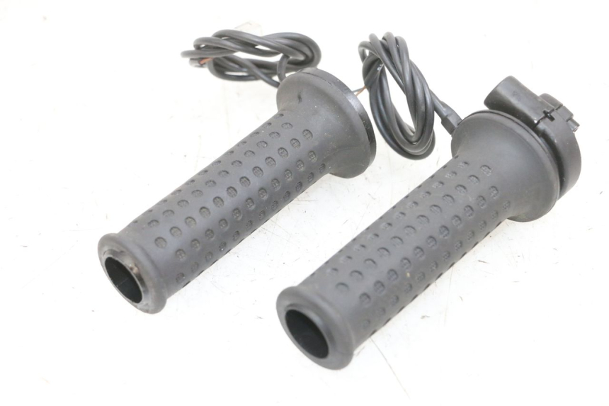 photo de ACELERADOR PIAGGIO MP3 500 (2016 - 2018) - Vista principal