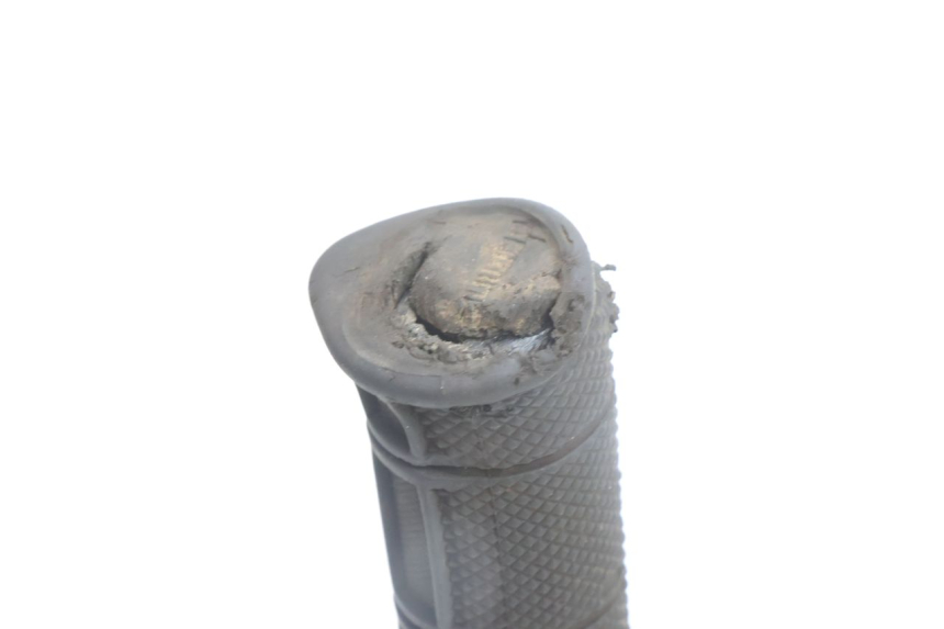 photo de ACELERADOR RIEJU MRT PRO SUPERMOTARD 50 (2007 - 2018) - Estado de la superficie y material