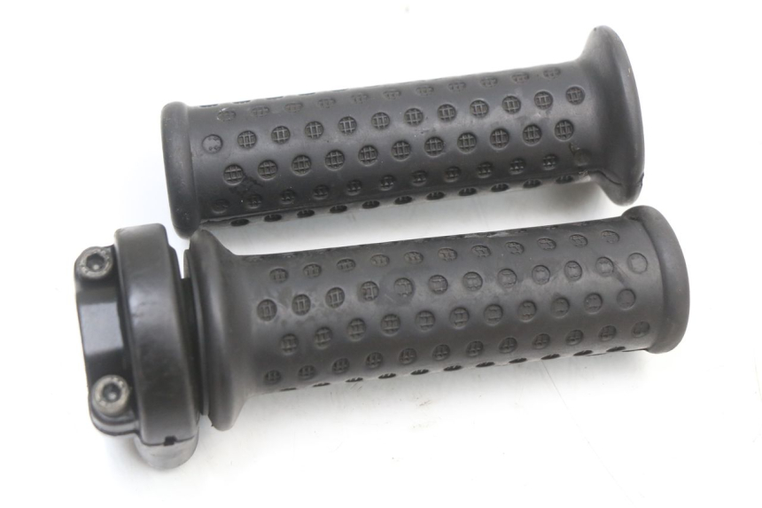 photo de PUñO DEL ACELERADOR PIAGGIO NEW TYPHOON 50 (2018 - 2021) - Vista principal