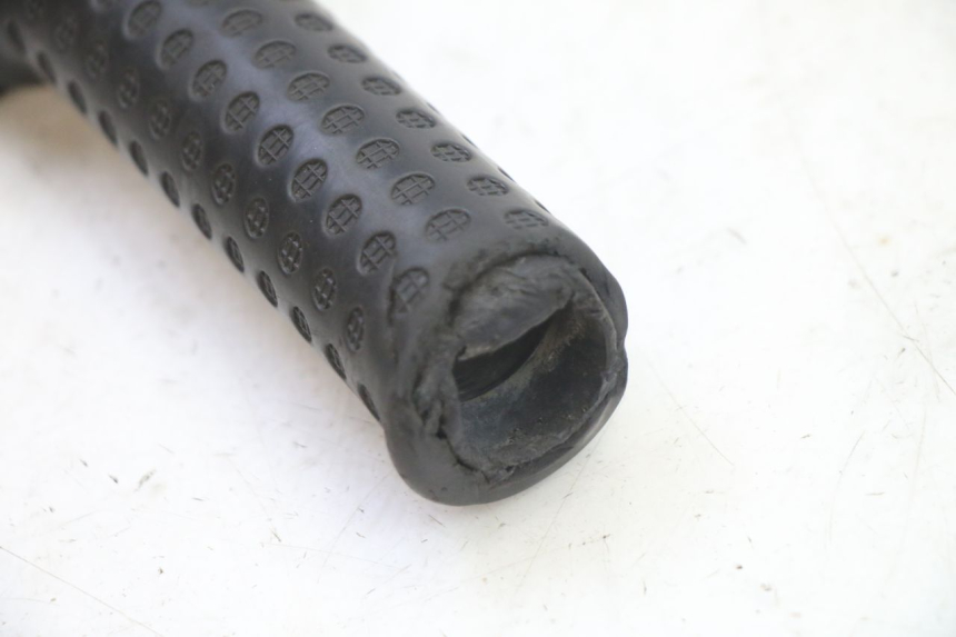 photo de PUñO DEL ACELERADOR PIAGGIO NEW TYPHOON 50 (2018 - 2021) - Zoom estado de uso