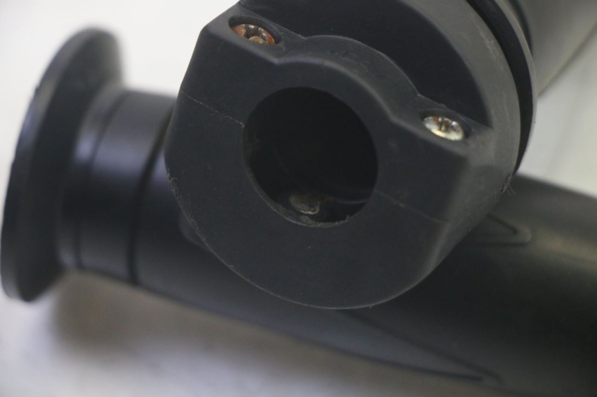 photo de ACELERADOR JM MOTORS OLDIES GT 4T 50 (2018 - 2025) - Otra perspectiva