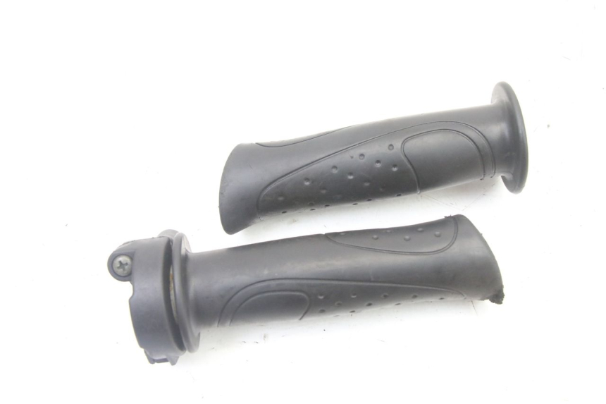 photo de ACELERADOR SYM ORBIT III 3 4T 50 (2021 - 2025) - Detalle de la pieza