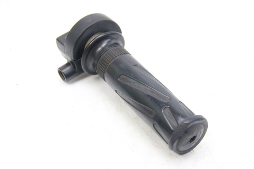 photo de PUñO DEL ACELERADOR TNT MOTOR OTTO 2T 50 (2012 - 2018) - Otra perspectiva