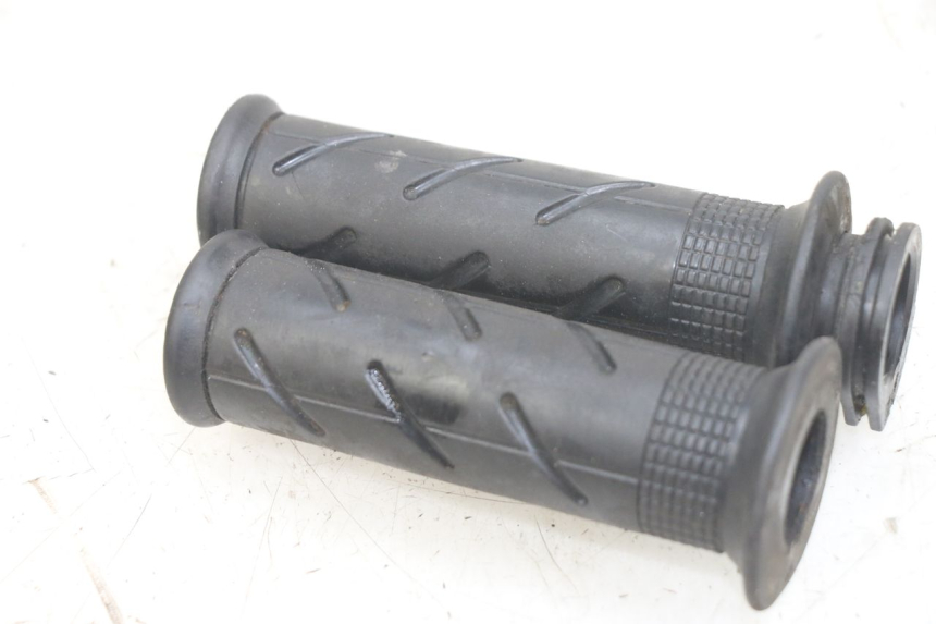 photo de PUñO DEL ACELERADOR HONDA PCX (JF28) 125 (2009 - 2011) - Detalle de la pieza