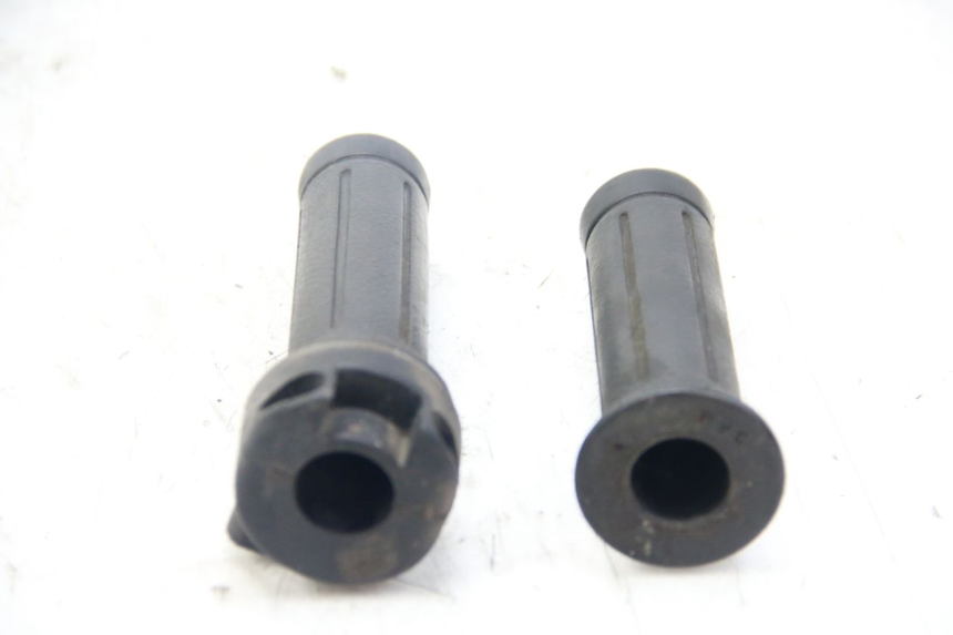 photo de PUñO DEL ACELERADOR HONDA PES PS I 125 (2006 - 2012) - Zoom estado de uso