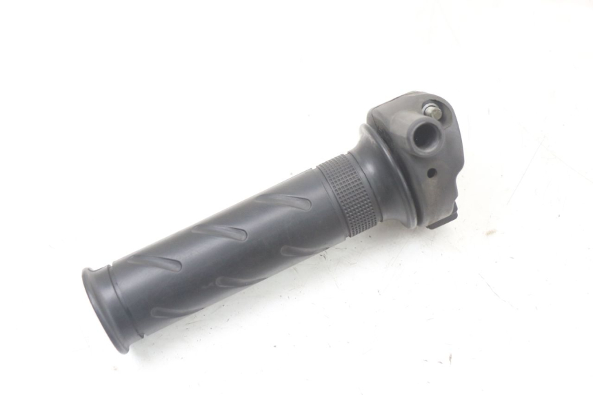 photo de ACELERADOR PEUGEOT BELVILLE 125 (2017 - 2021) - Otra perspectiva