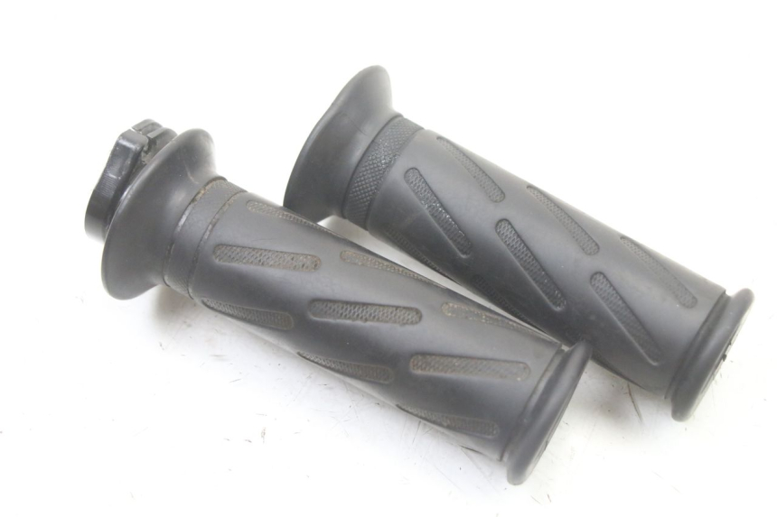 photo de ACELERADOR PEUGEOT KISBEE 4T 50 (2018 - 2022) - Vista principal