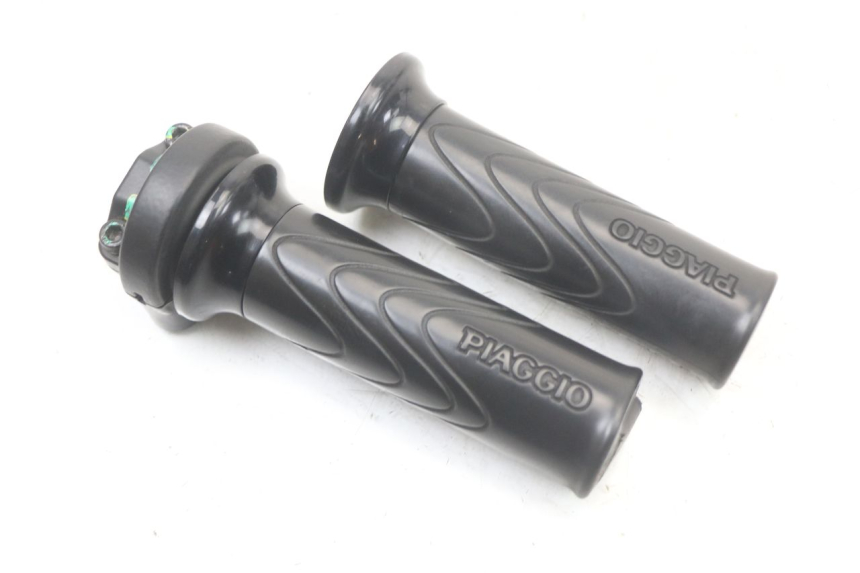 photo de ACELERADOR PIAGGIO LIBERTY IGET 4T 50 (2021 - 2025) - Detalle de la pieza