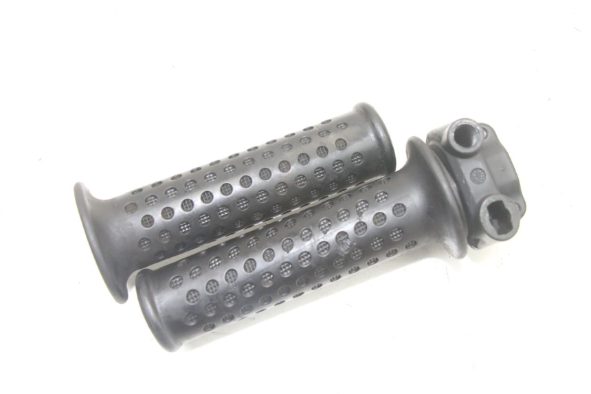 photo de PUñO DEL ACELERADOR PIAGGIO MP3 LT 400 (2007 - 2012) - Zoom estado de uso