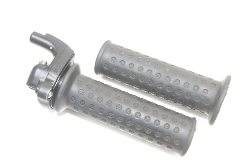 photo de MANGO DEL ACELERADOR PIAGGIO ZIP 2T 50 (2009 - 2019) - Vista principal