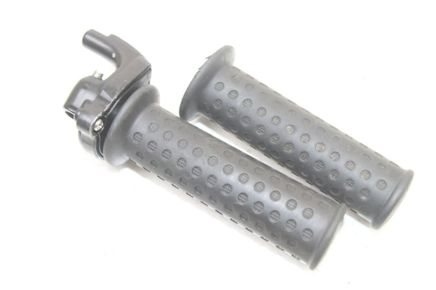 photo de MANGO DEL ACELERADOR PIAGGIO ZIP 2T 50 (2009 - 2019) - Detalle de la pieza