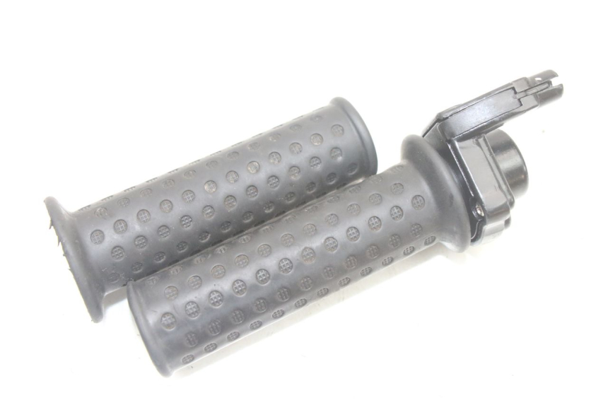 photo de MANGO DEL ACELERADOR PIAGGIO ZIP 2T 50 (2009 - 2019) - Otra perspectiva