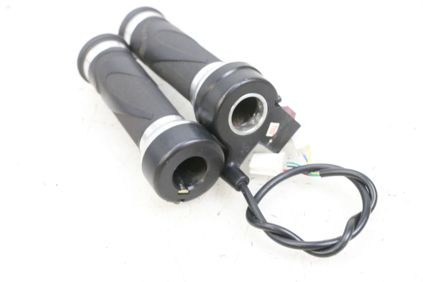 photo de ACELERADOR EFUN PUSA 1 - Vista general del producto