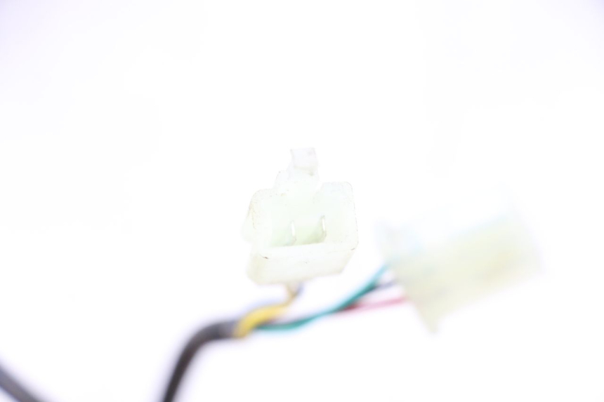 photo de ACELERADOR EFUN PUSA 1 - Detalles de los puntos de fijación