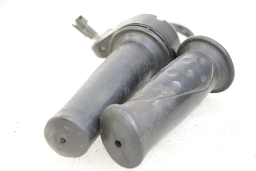 photo de ACELERADOR DOLPHIN PYGMY 1 (2020 - 2024) - Otra perspectiva