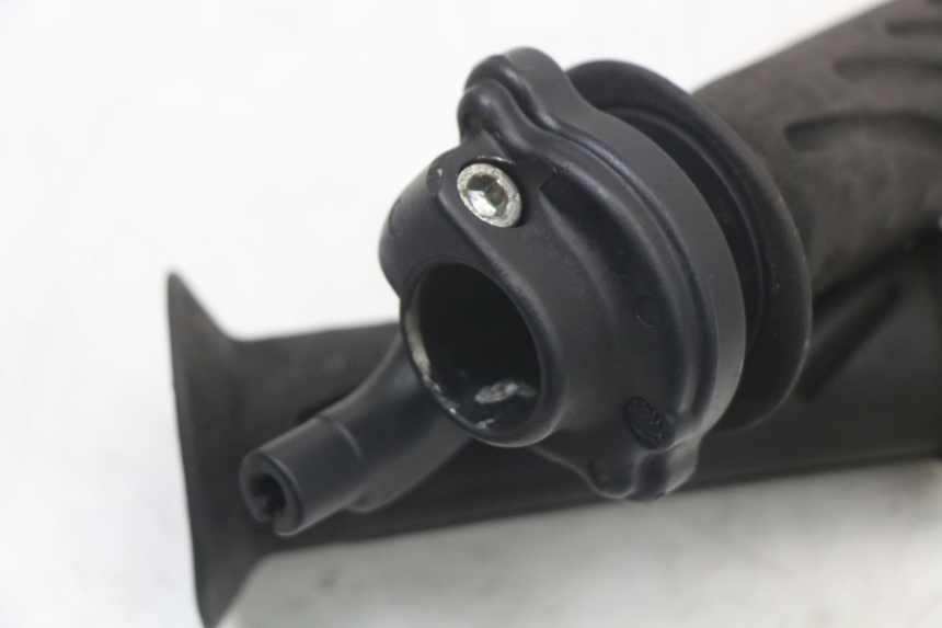 photo de ACELERADOR GILERA RUNNER LC 50 (1997 - 1998) - Zoom estado de uso