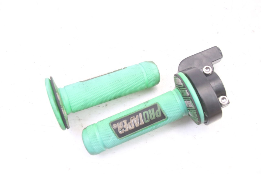 photo de MANGO DEL ACELERADOR APOLLO RXF 125 - Otra perspectiva