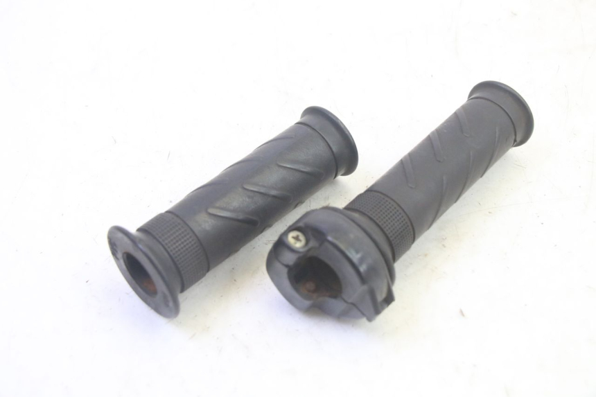 photo de MANETA DE ACELERADOR DAELIM S1 125 (2007 - 2016) - Detalle de la pieza